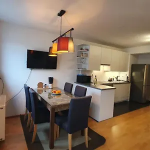  Apartamento Wiener Maisonette Mit Terrasse